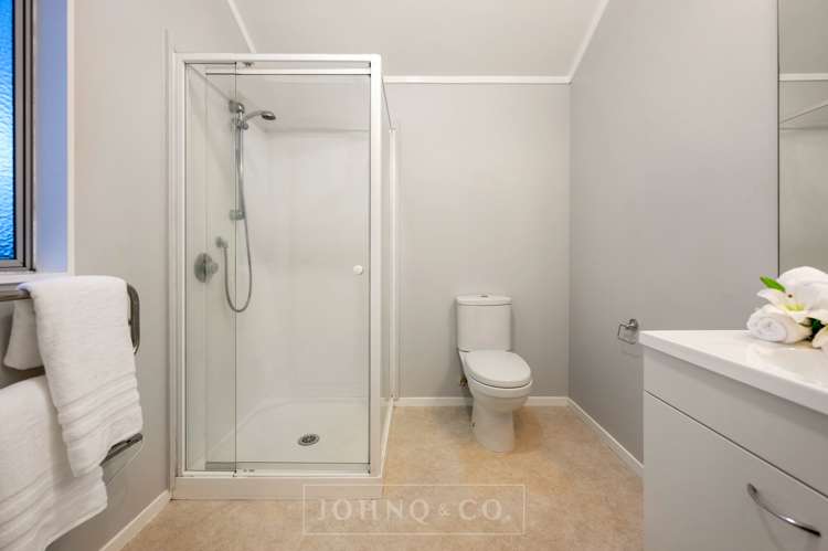 1/10 Cotter Avenue Remuera_13