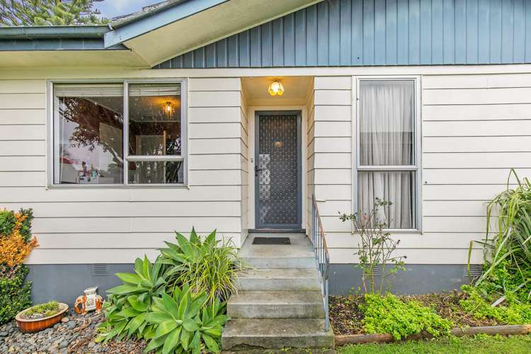 11 Becker Drive Manurewa_24