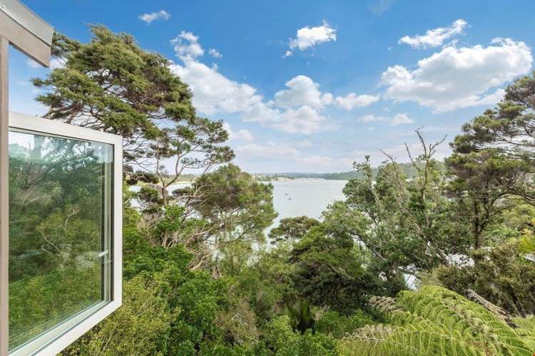 28 Oruamo Place Beach Haven_7