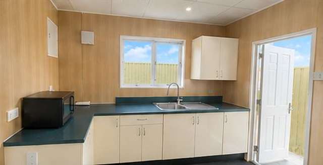 253 Lincoln Road Addington_4