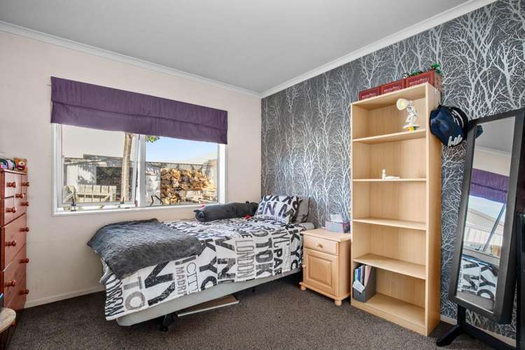 25 Briar Crescent Alexandra_14