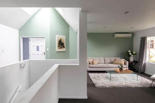 Modern Comfort, Prime Location