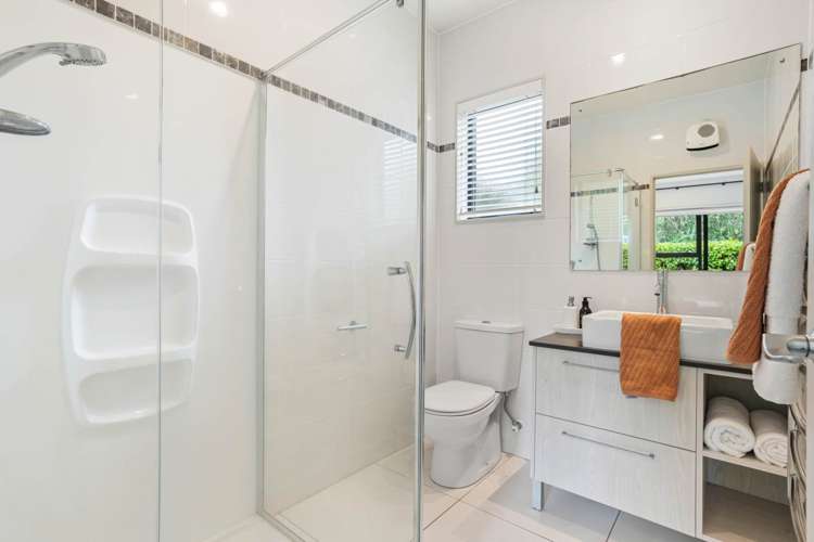 1 Wynne Gray Avenue Stonefields_13