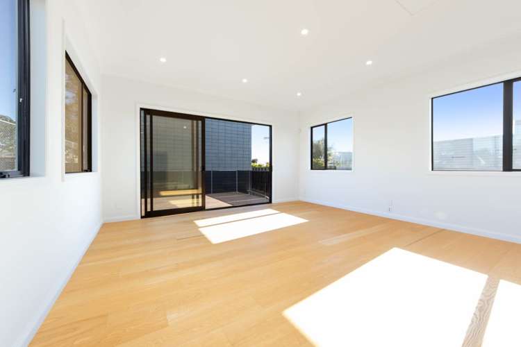 27B Larchwood Avenue_2