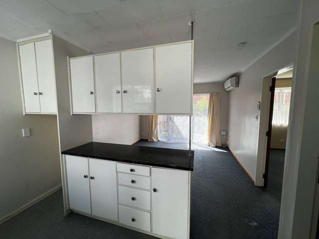 2/31 Islington Street Trentham_3