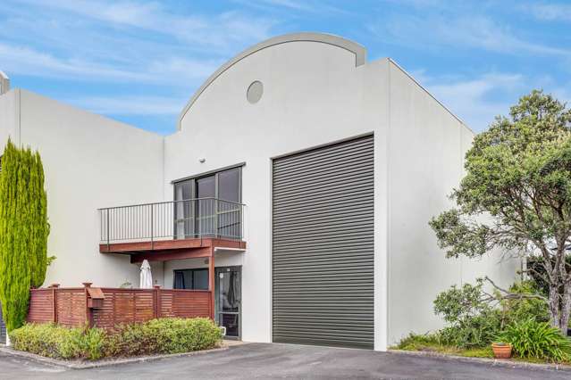 Unit 18/10 Airborne Road Albany_1