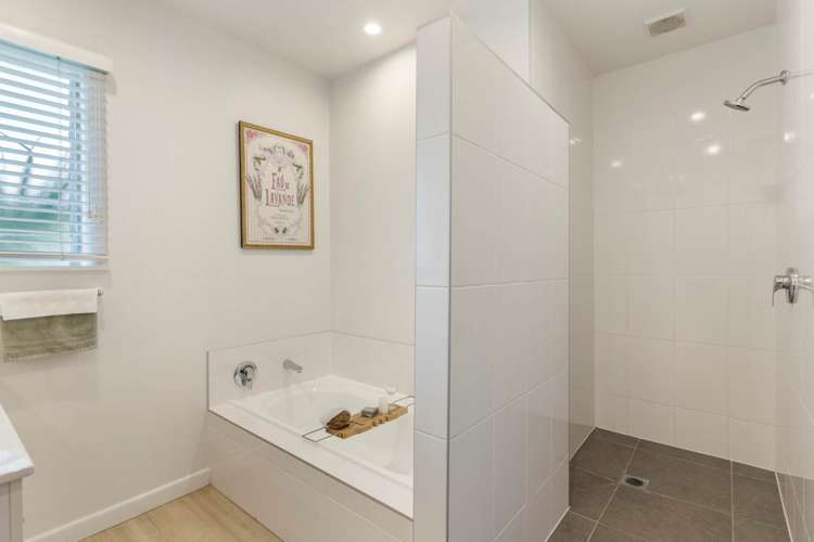 1/51 Merani Street Belmont_14