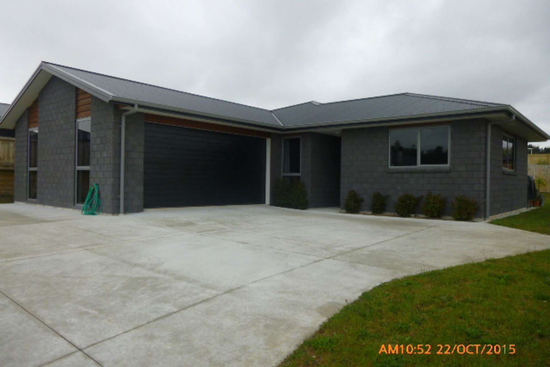 21 Fairfax Crescent Pyes Pa Western Bay Of Plenty Houses for Sale