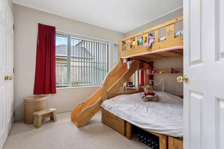 2/28 Carnoustie Drive Wattle Downs_11