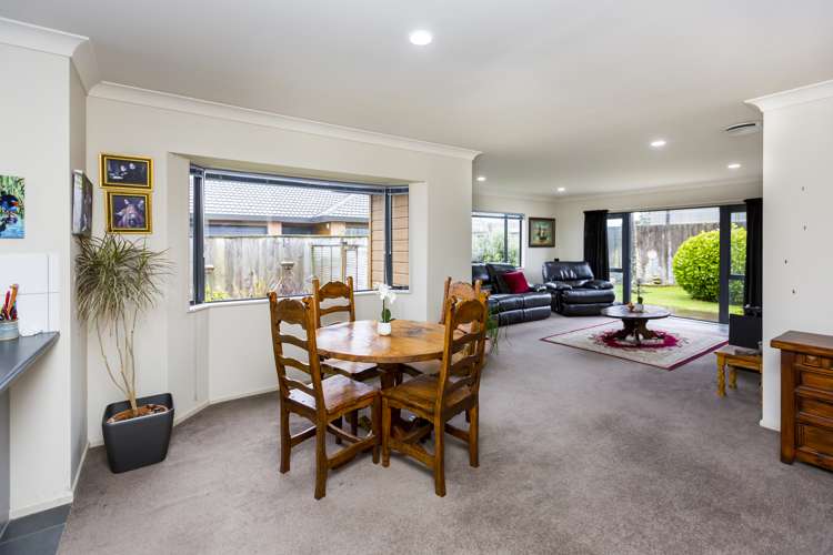 5 Talbot Grove Trentham_5