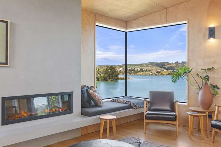 21 Point Street Raglan_14