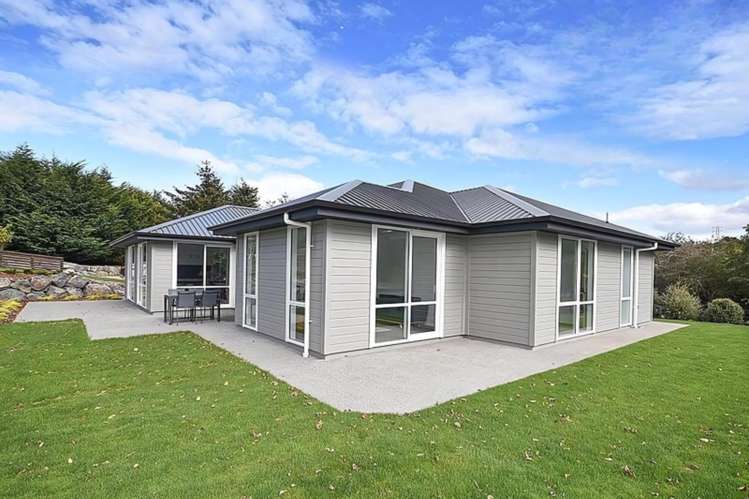 16 Redwoods Lane Helensburgh_22