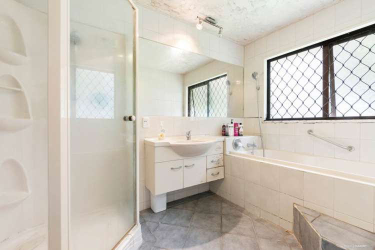 11 Hamish Place Sunnyhills_14