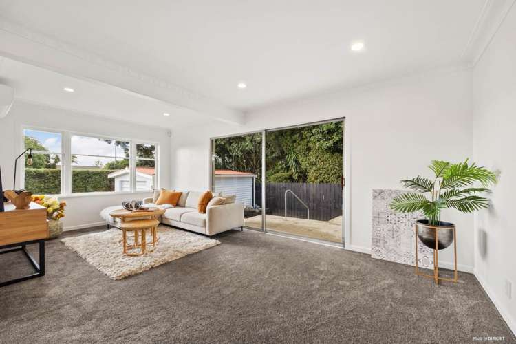 1/24 Beach Road Pahurehure_6