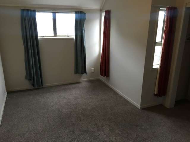 2/180 Green Lane West Greenlane_2