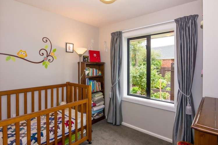 2 Springbank Street Bryndwr_12