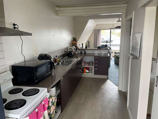 2/43 Brockworth Place Riccarton_4