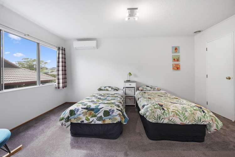 8 Warwick Drive Lynmore_13