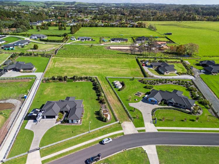 15 The Lakes Drive_5