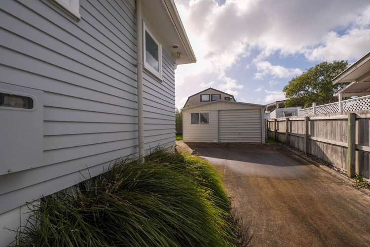 40 Penton Road Stanmore Bay_15