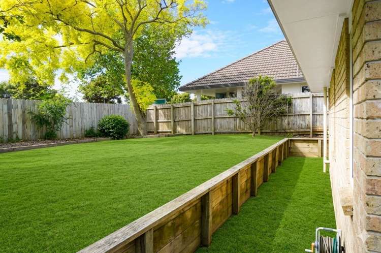 28 Ambleside Drive Northpark_2