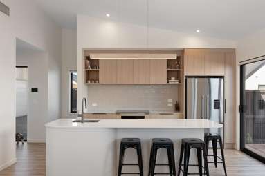 51 Bridgehampton Drive_3