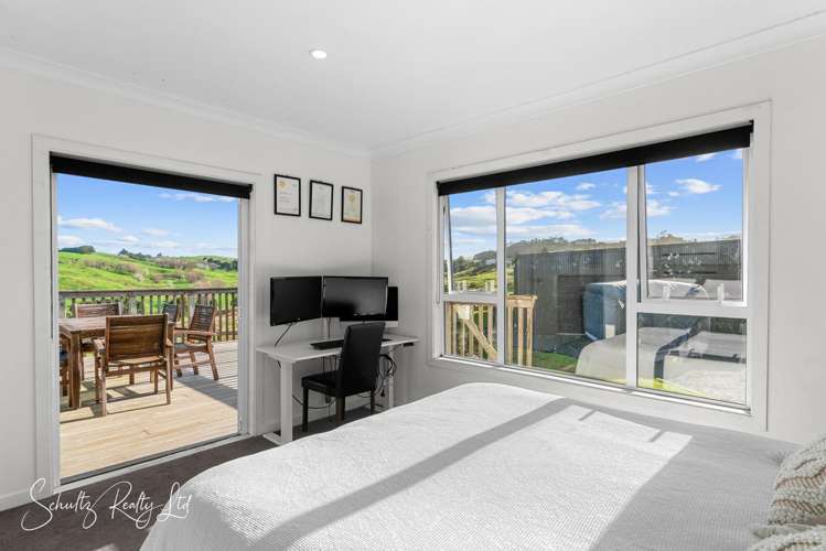 194 Heatley Road Maungaturoto_18