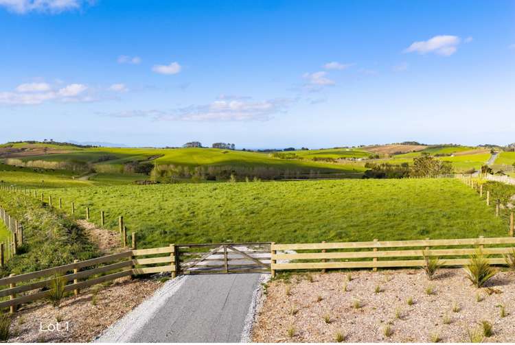 Ocean View Road and Busbridge Road Te Arai_5