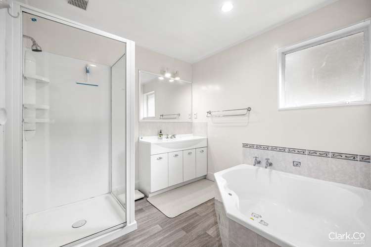 53 Omapere Street Whitby_9