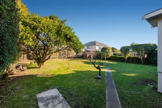 14 Hazel Avenue Mount Roskill_1