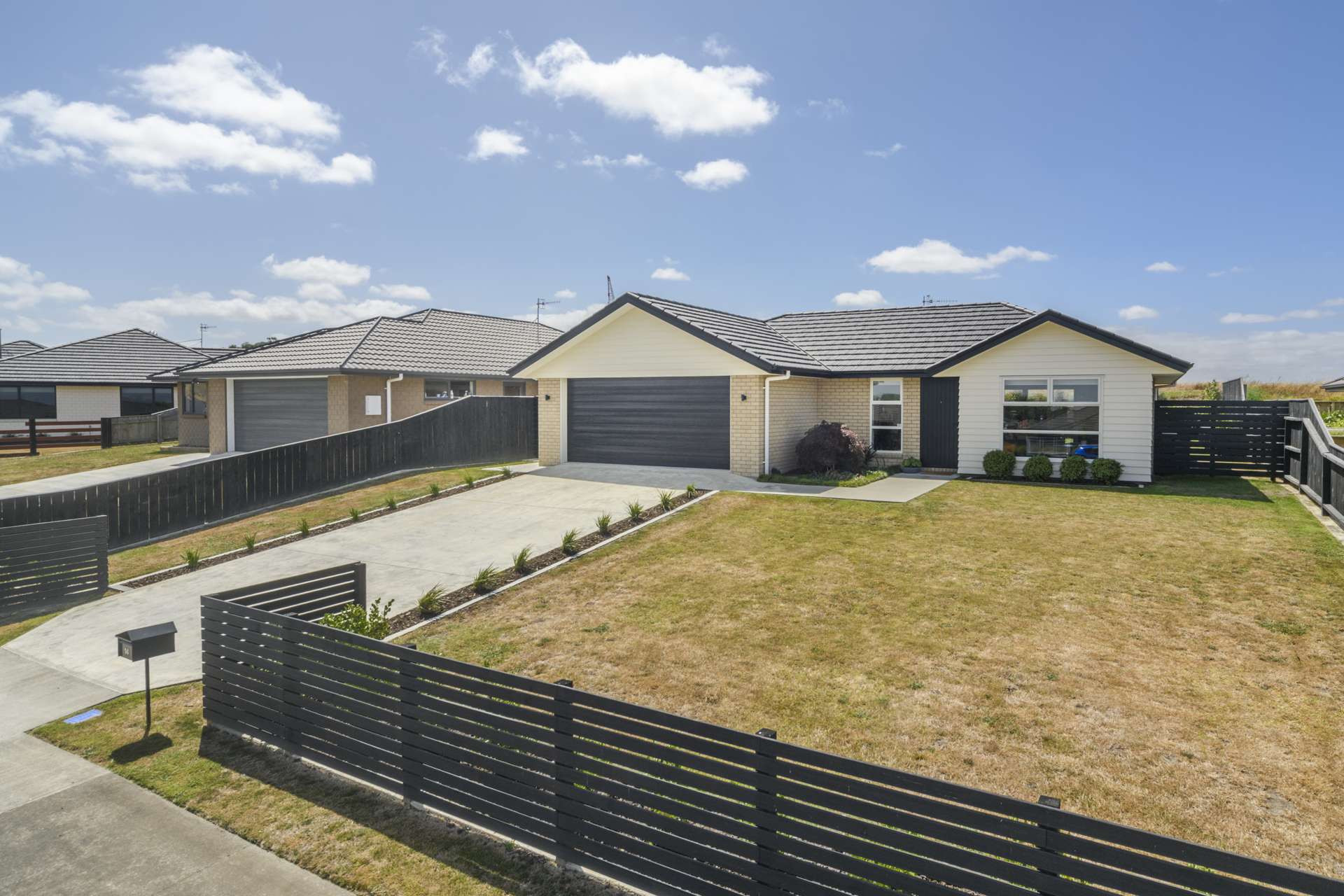 14 Macdonald Heights Feilding_0