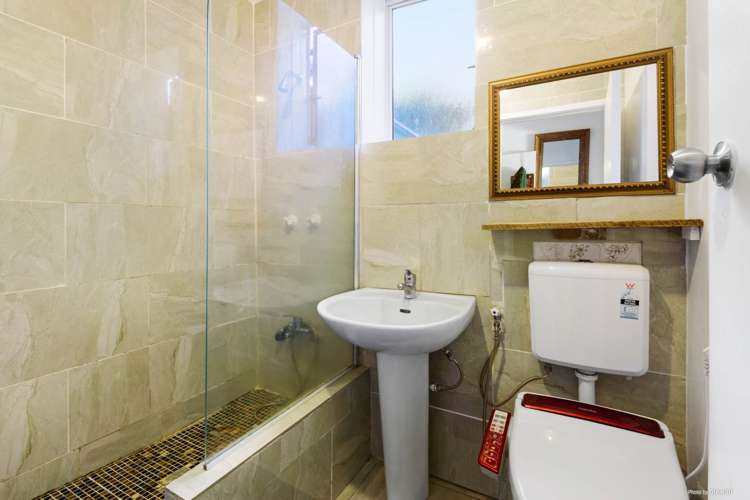 211 Titirangi Road Titirangi_13