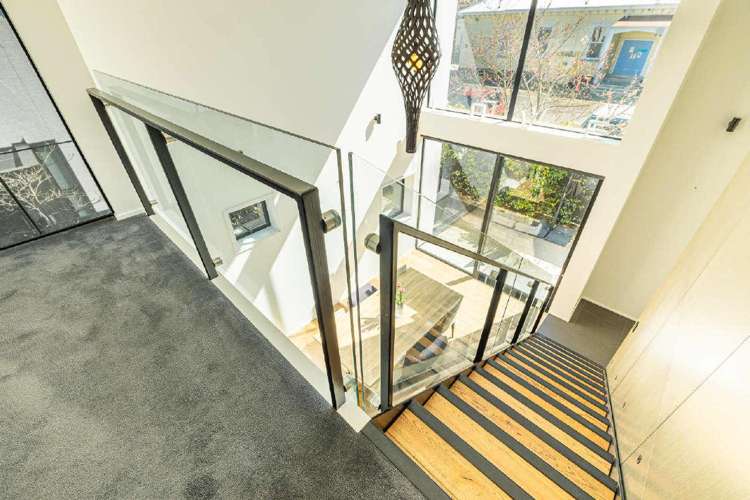 3/7 Peacock Street Christchurch Central_12