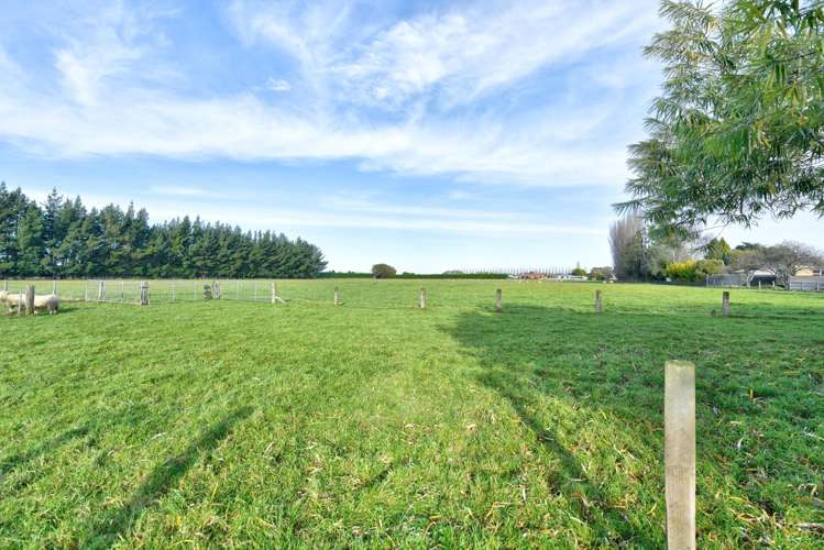 93 Seaward Road Edendale_25