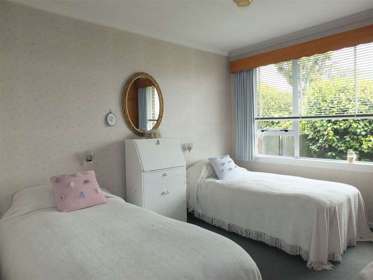 2a Eversley Street Waimataitai_9