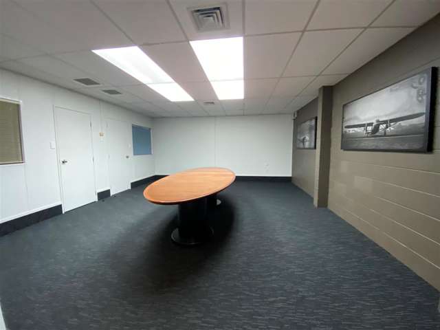 Front Right Tenancy, 109 Rostrevor Street Hamilton Central_4