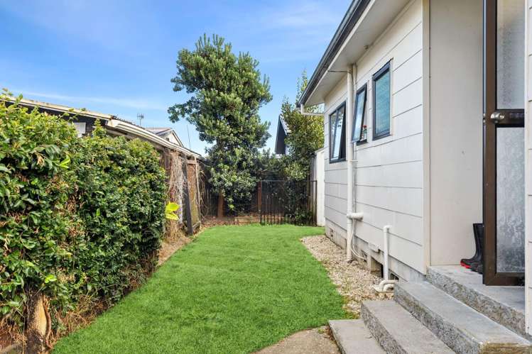 2/12 Bolt Road Annesbrook_8