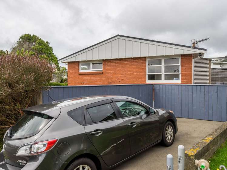 1 Fairburn Grove Johnsonville_10