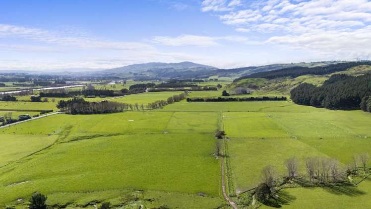 534 - 734 Fitzherbert Road East Aokautere_7