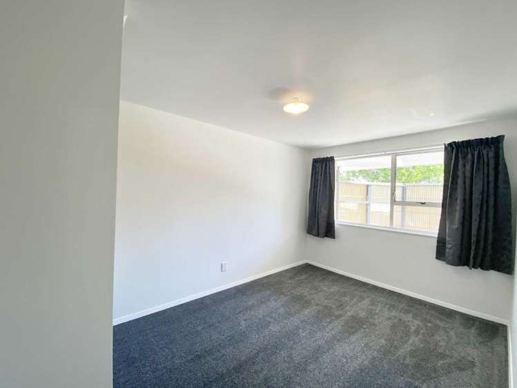 2/17 Philomel Street North New Brighton_11