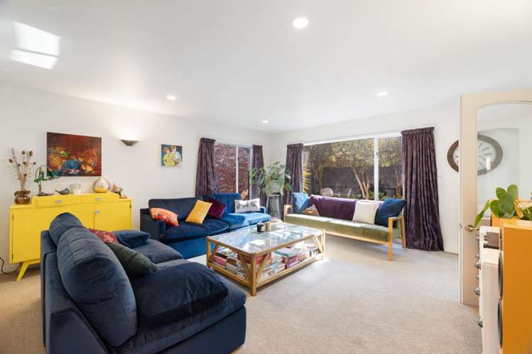 195 Memorial Avenue Burnside_3