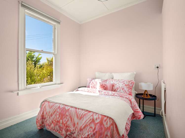 24 Ryehill Street Calton Hill_13