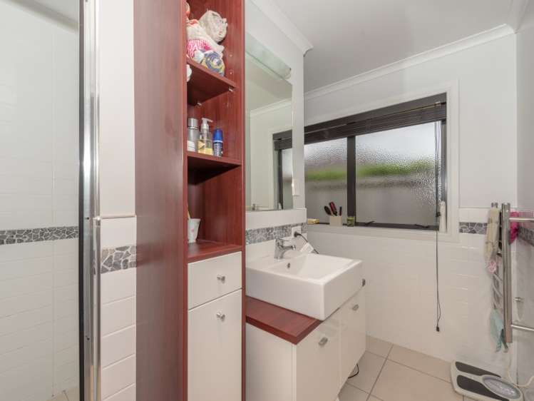 2 Ebony Court Rototuna North_9