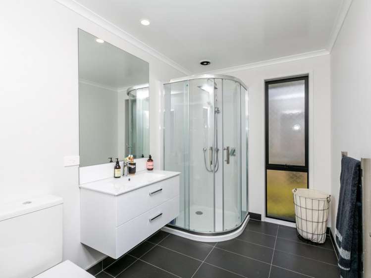 3 Roy Johns Way Bell Block_12