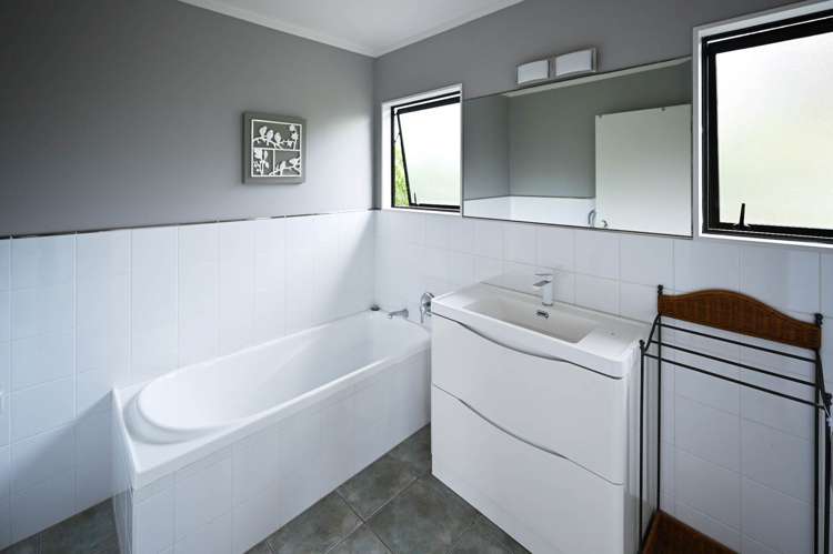 29A Stanley Avenue Milford_15
