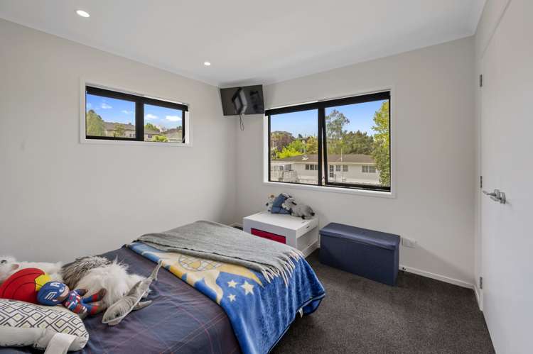 45 Kent Terrace Taradale_16