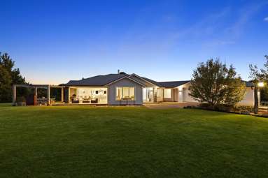 1557 Waiuku Road_2