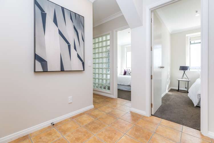 8b/18 Hobson Street Auckland Central_20