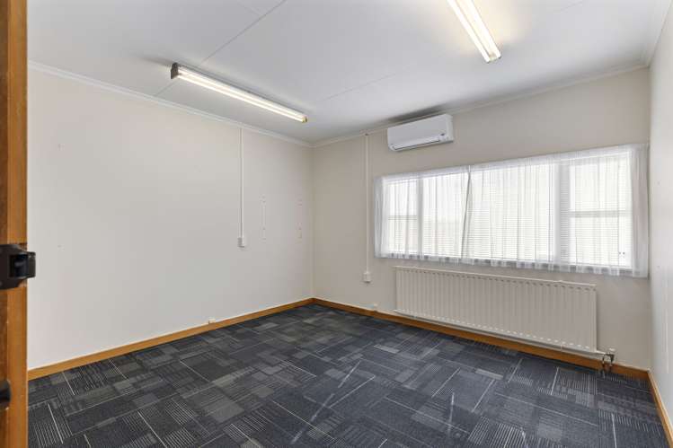 2 Batchelar Road Massey University_6