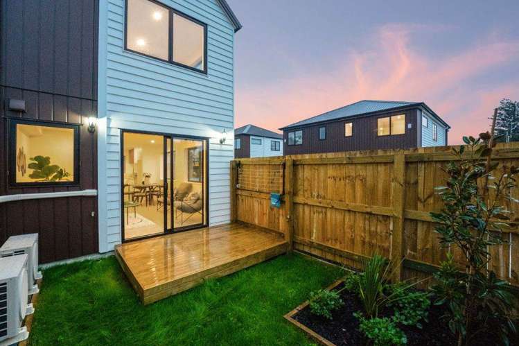 7/135 Lancaster Road Beach Haven_17